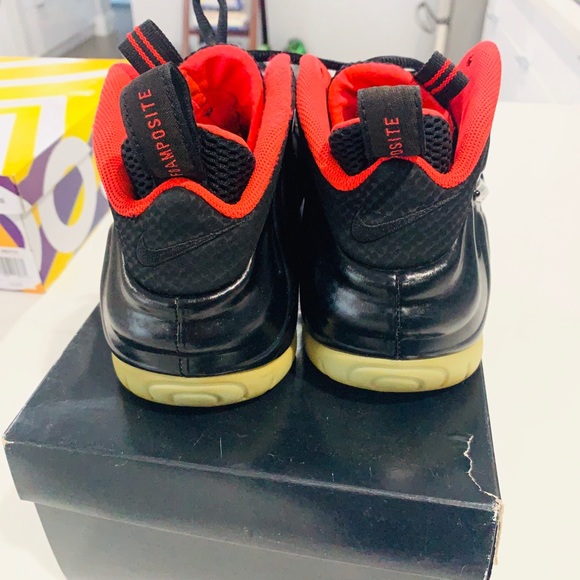 Air Foamposite Pro Yeezy - Picture 6 of 7